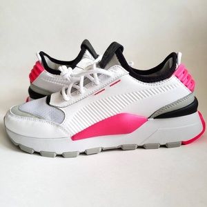 Puma Sneakers
